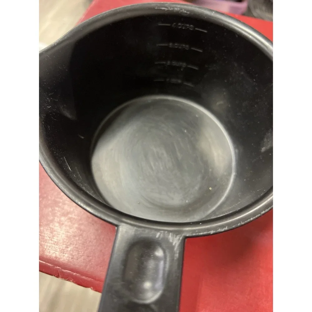 PAMPERED‎ CHEF 4 cup 1qt. Micro Cooker Steamer Black